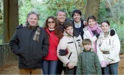 Immagine di Tornano i Cesaroni, la prima serie da stasera su Italia 1 - Scopri su Televisione